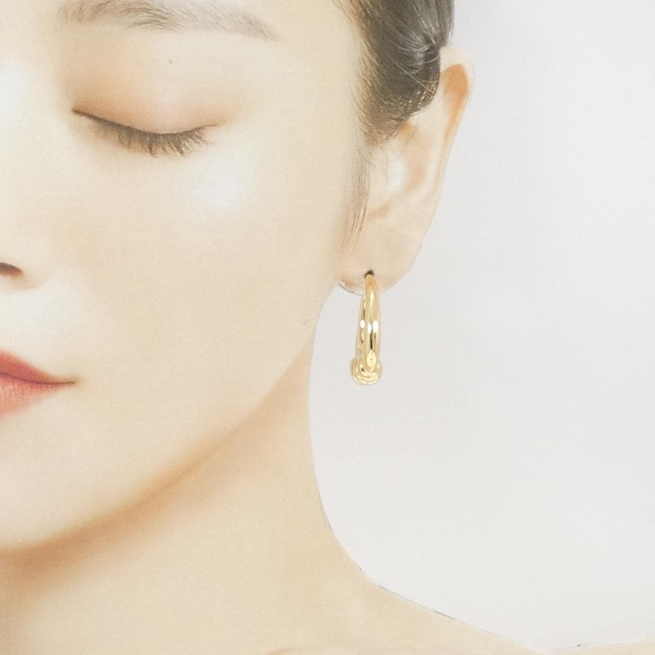 ウノアエレ 750YG ピアス