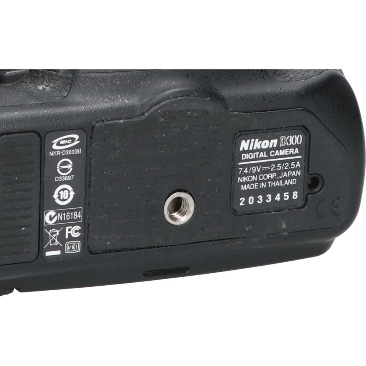 NIKON D300