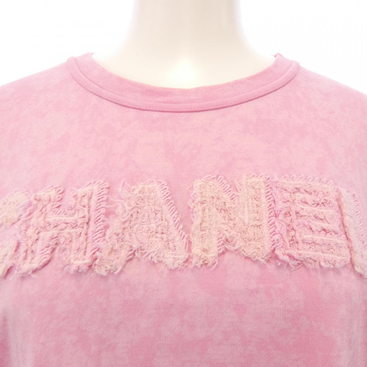 シャネル CHANEL LOOK32 P74670K10685 Tシャツ