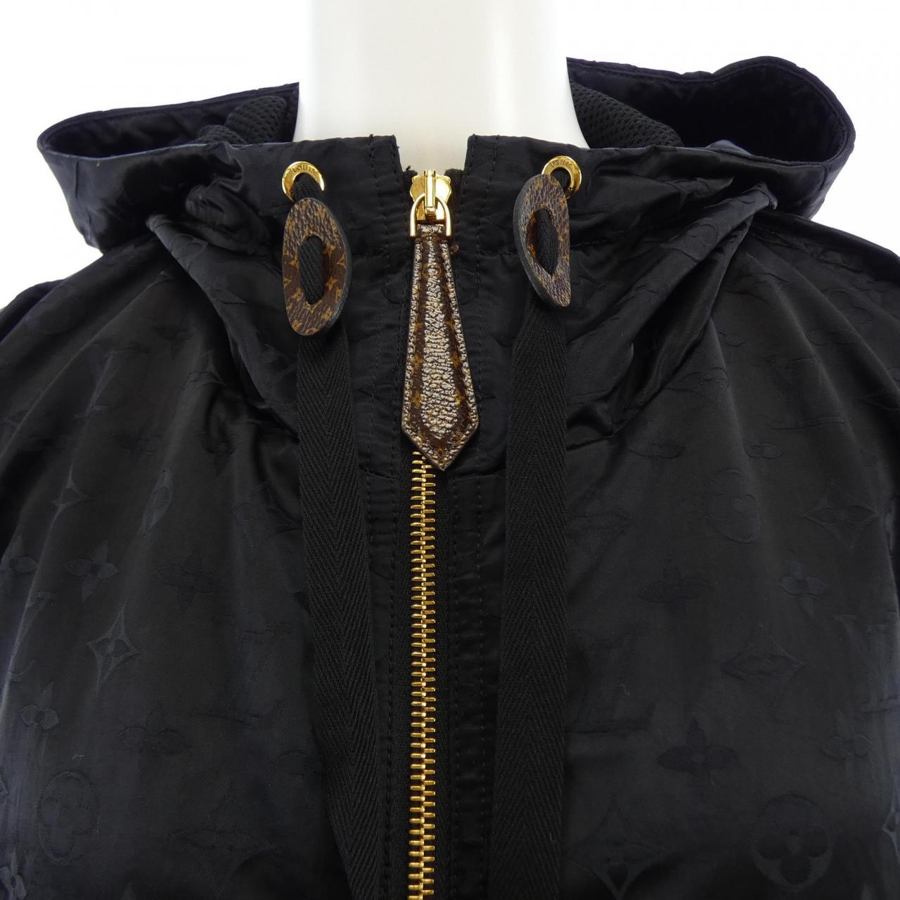 ルイヴィトン LOUIS VUITTON シャイニーモノグラムショートパーカ FPOW11ZL9 ブルゾン