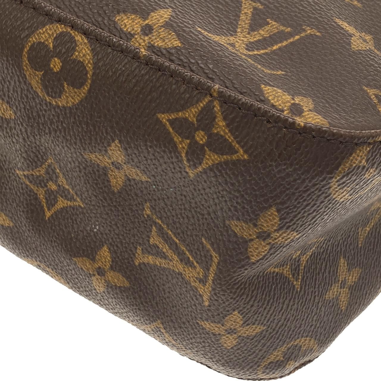 ルイヴィトン モノグラム ルーピング MM M51146 ショルダーバッグ