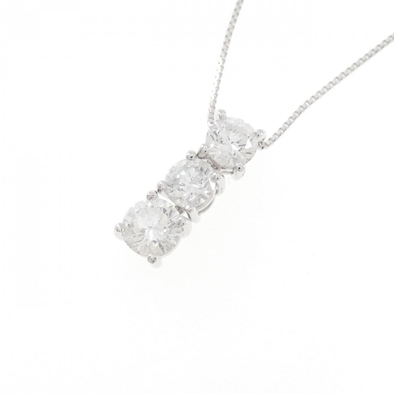 K18WG スリーストーン ダイヤモンド ネックレス 1.00CT