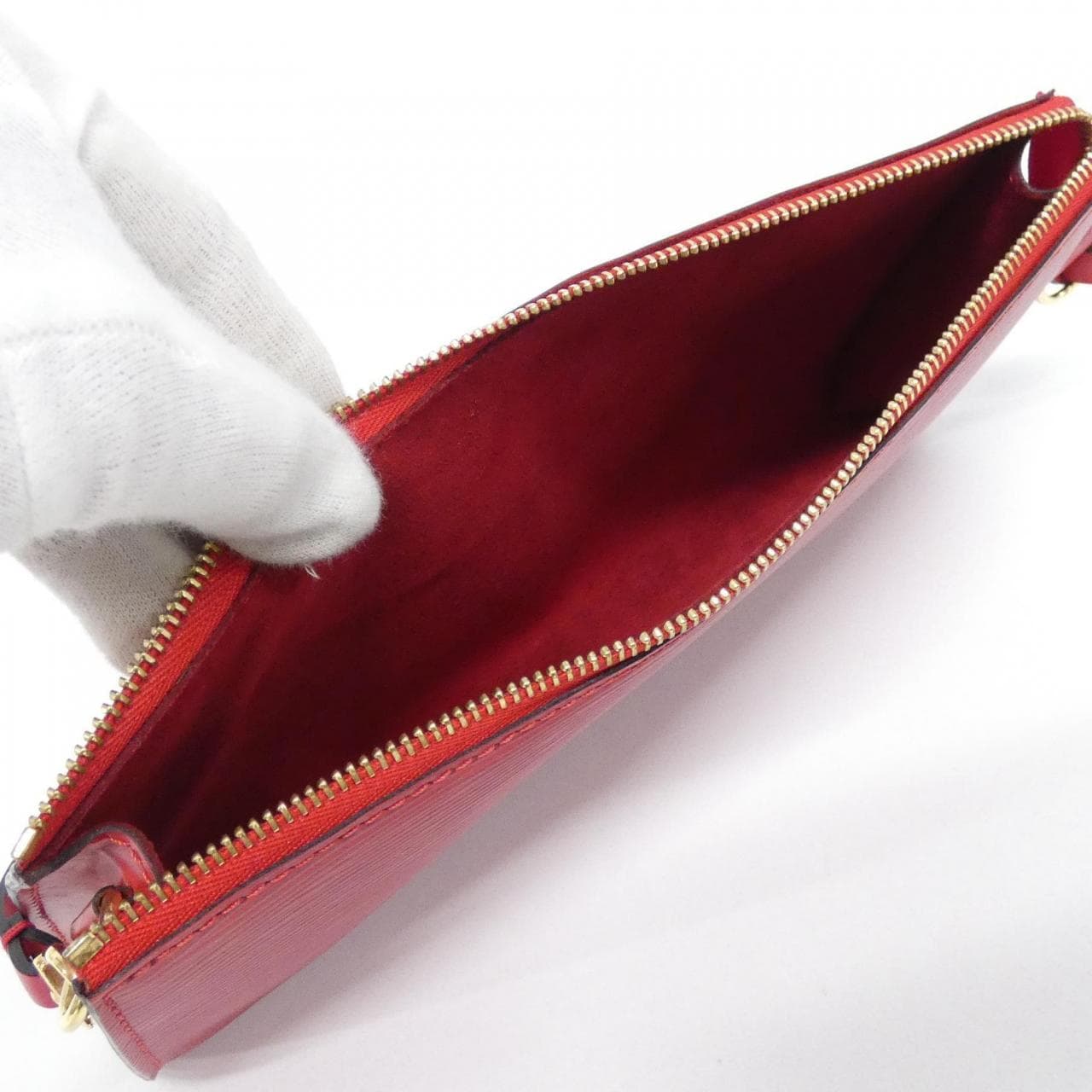 ルイヴィトン エピ ポシェット アクセソワール 24cm M52947 アクセサリーポーチ