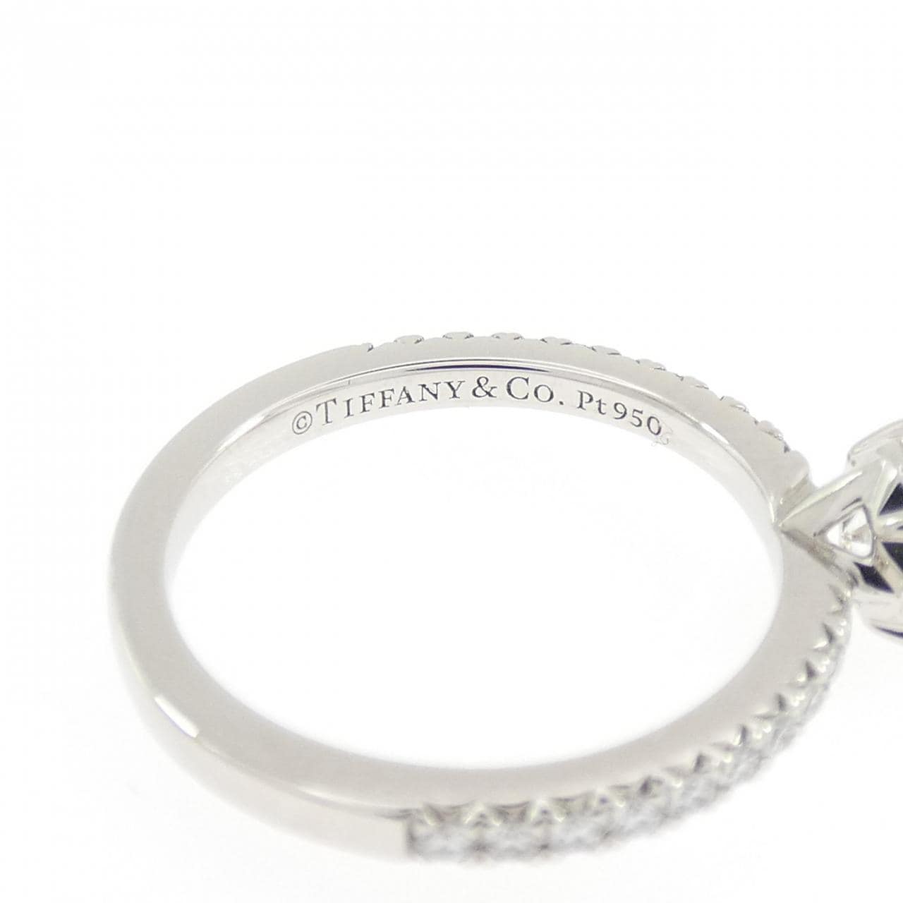 ティファニー トゥルー リング 0.52CT