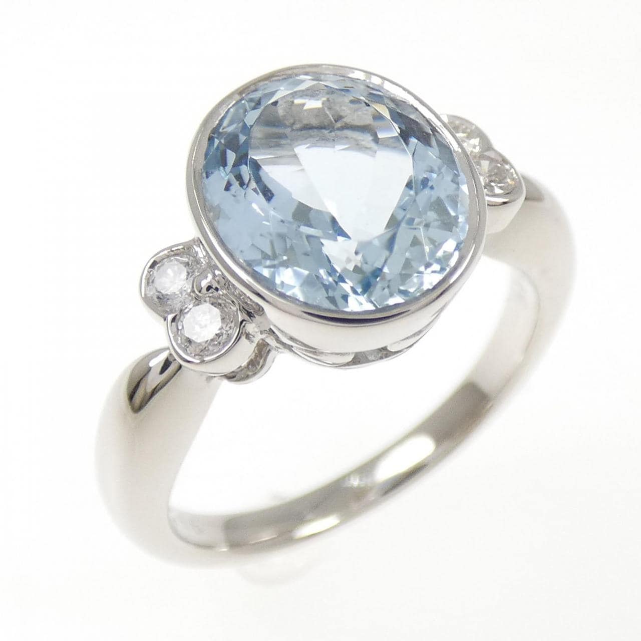 PT900 アクアマリン リング 2.66CT