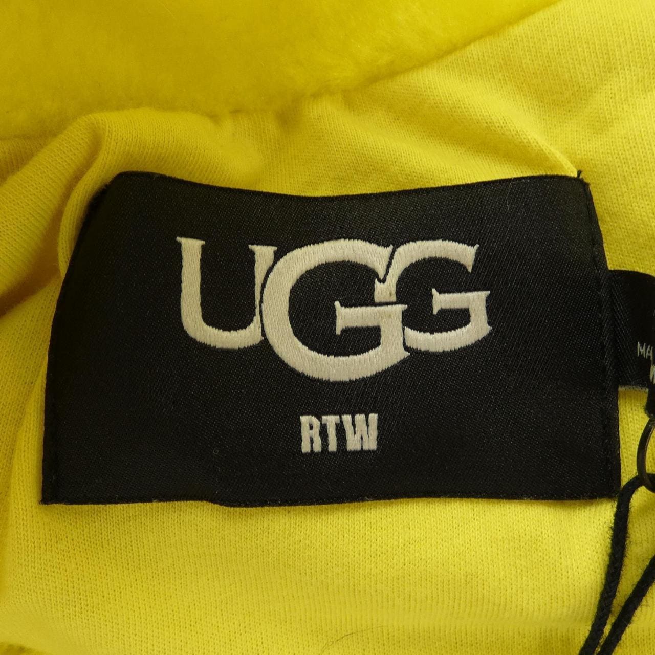 アグ UGG ブルゾン