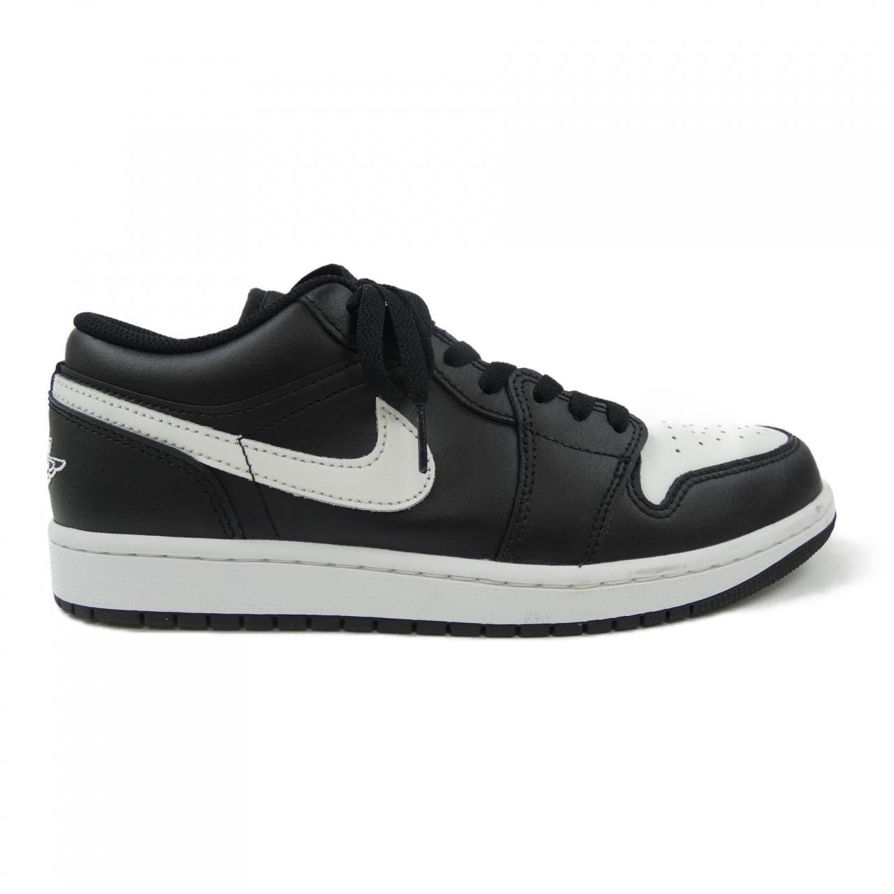 ナイキ ジョーダン NIKE JORDAN スニーカー