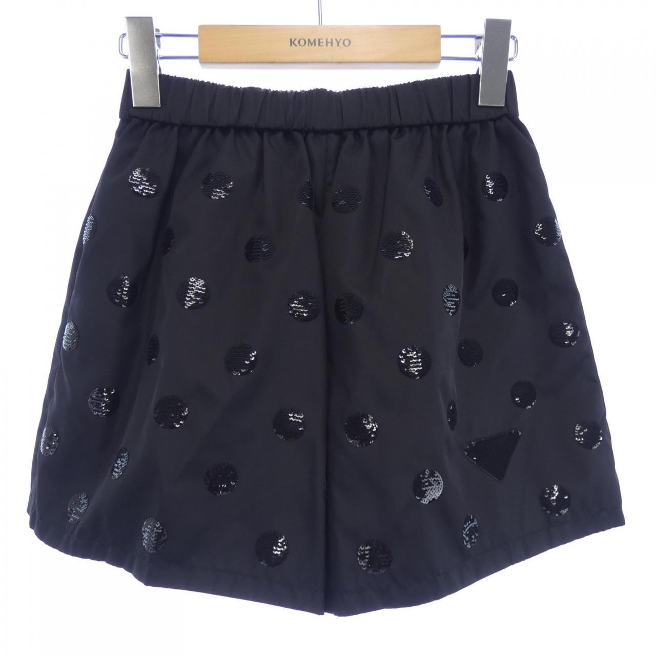 プラダ PRADA トライアングルロゴ 22R757 S221 1Z5G ショートパンツ