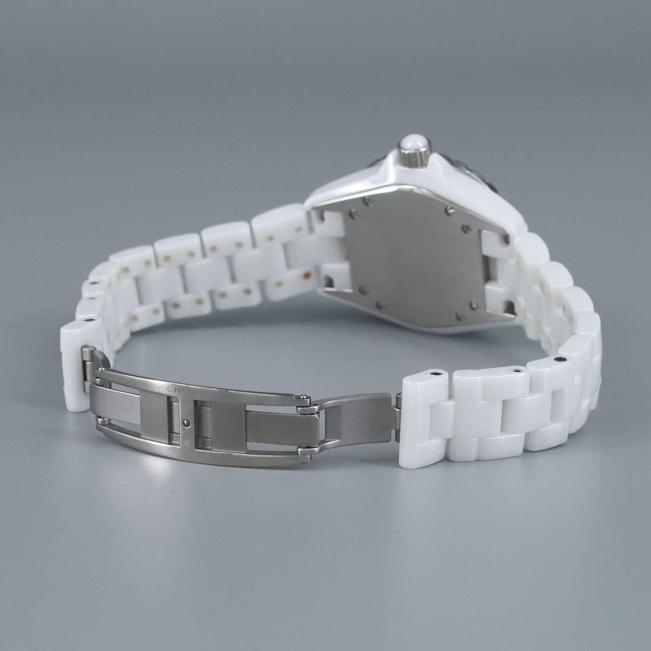 シャネル J12 33mmセラミック H0968 セラミック クォーツ