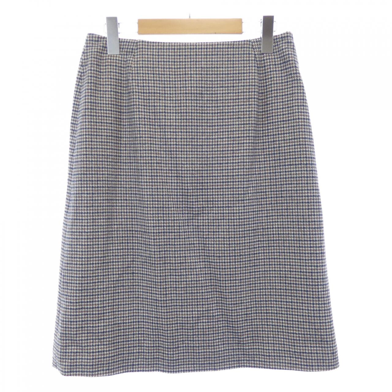 アクアスキュータム Aquascutum スカート