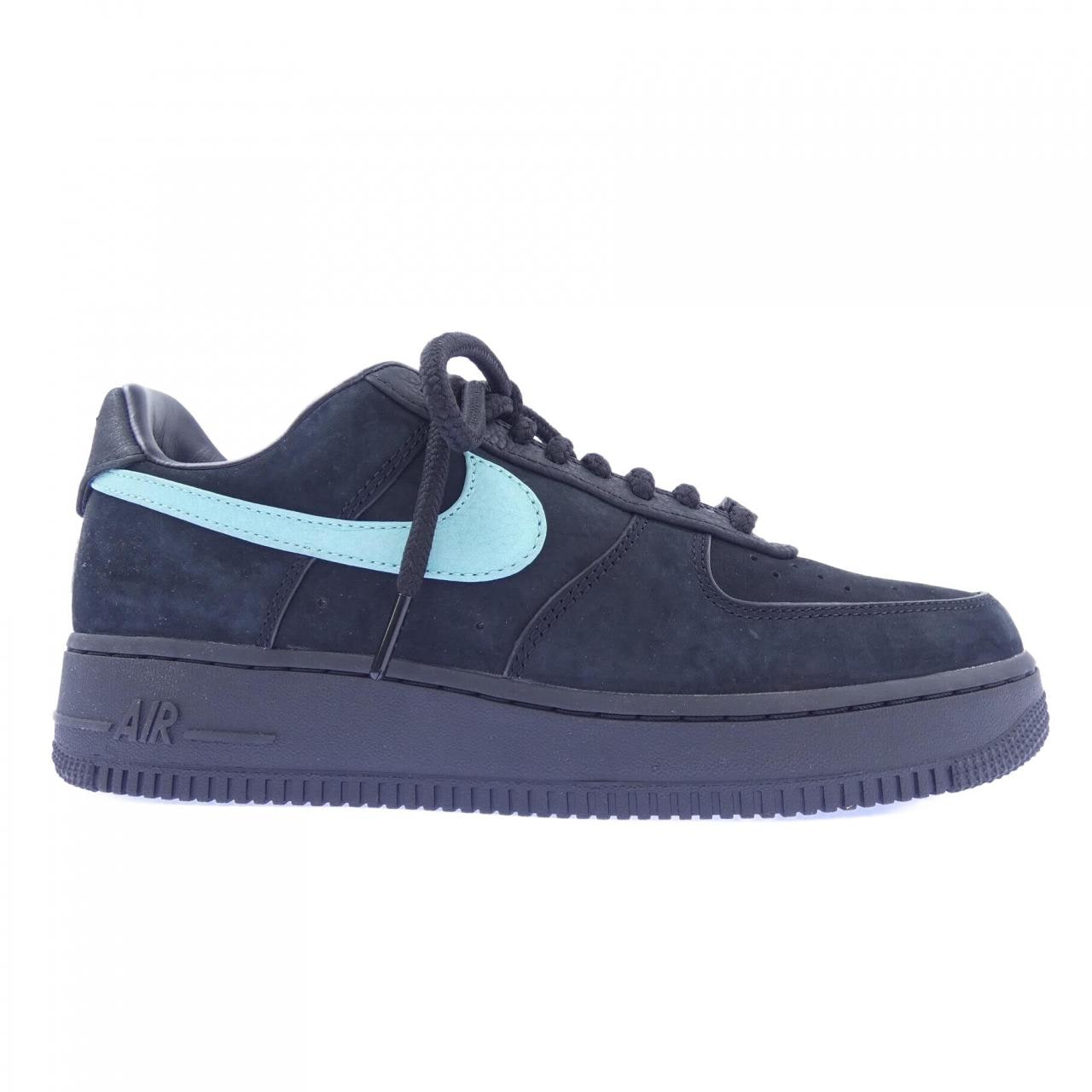 ナイキ NIKE DZ1382-001 TIFFANY スニーカー