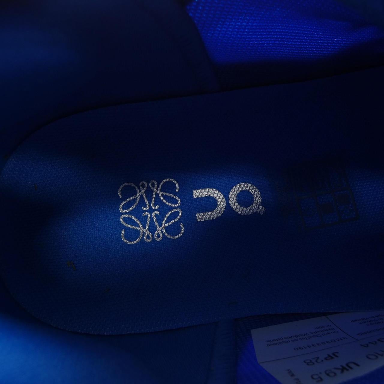 ロエベ LOEWE ON スニーカー