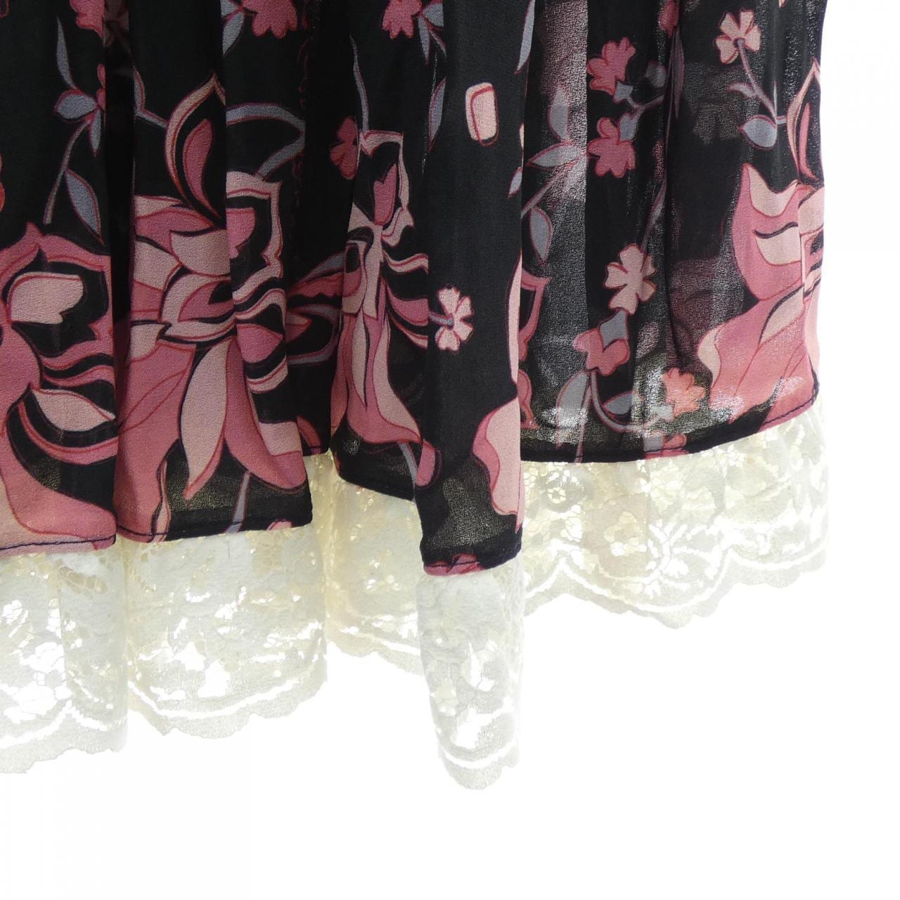 グッチ GUCCI 652724 ZJP27 スカート