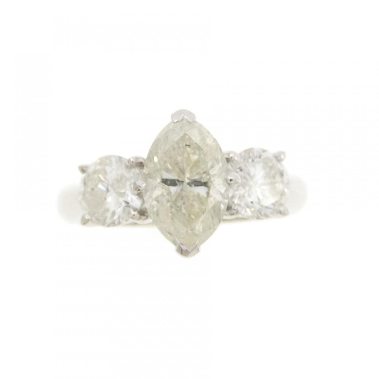 PT900 ダイヤモンド リング 1.88CT