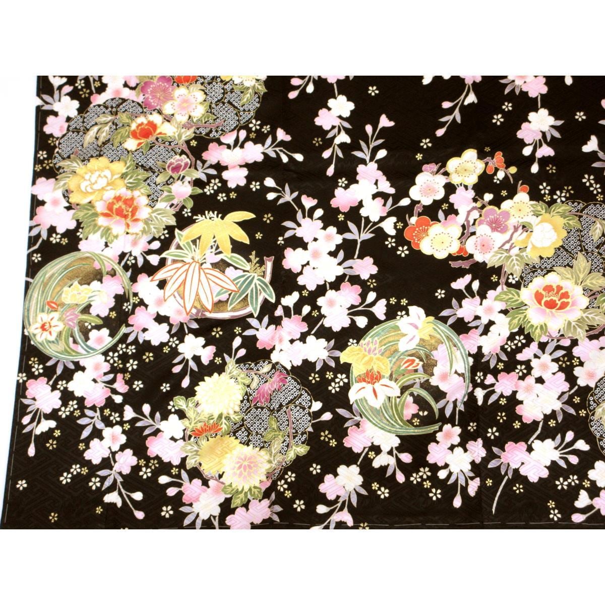 【未使用品】振袖　友禅金彩加工　刺繍入り