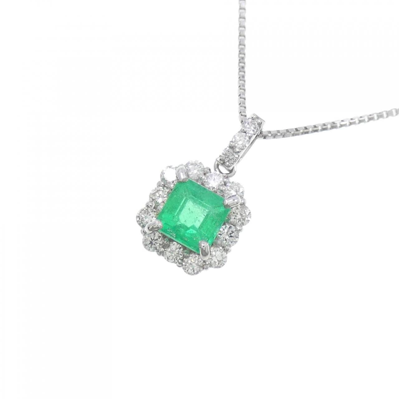 [BRAND NEW] PT Emerald Necklace 0.30CT