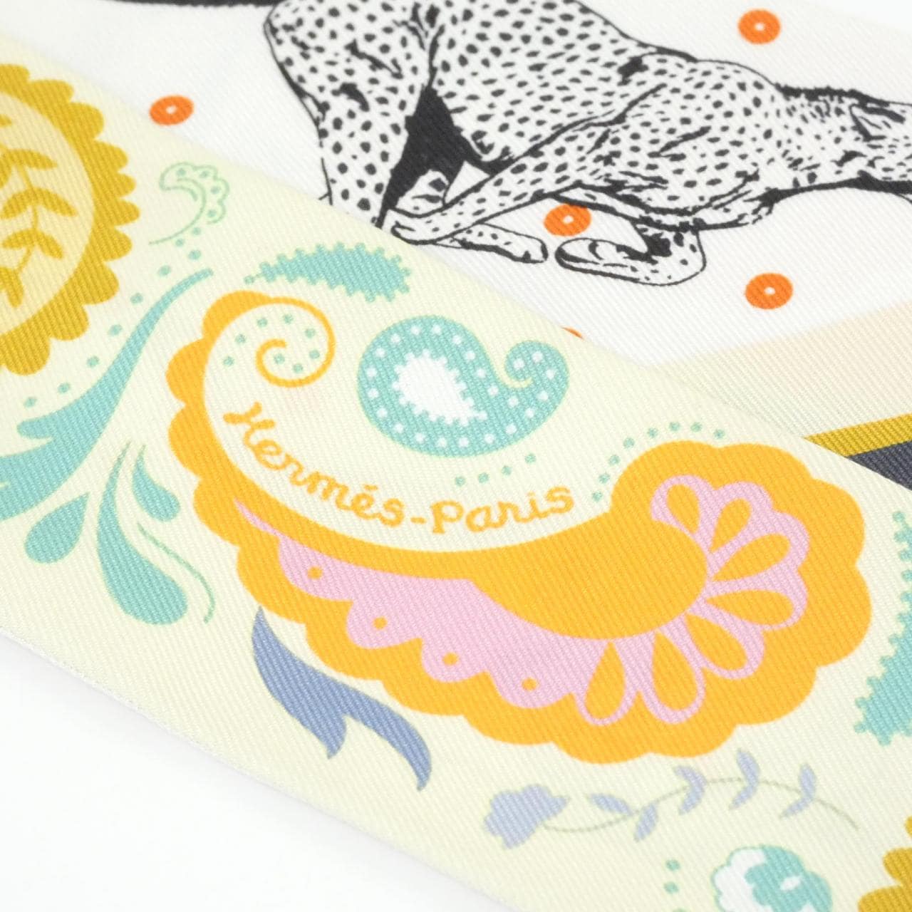 エルメス GUEPARDS BANDANA ツイリー 064179S スカーフ