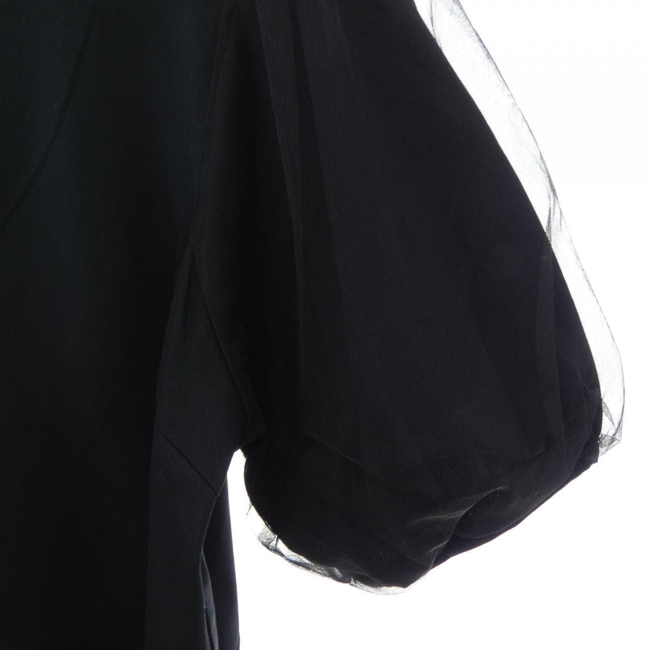 トゥービーシック TO BE CHIC Tシャツ