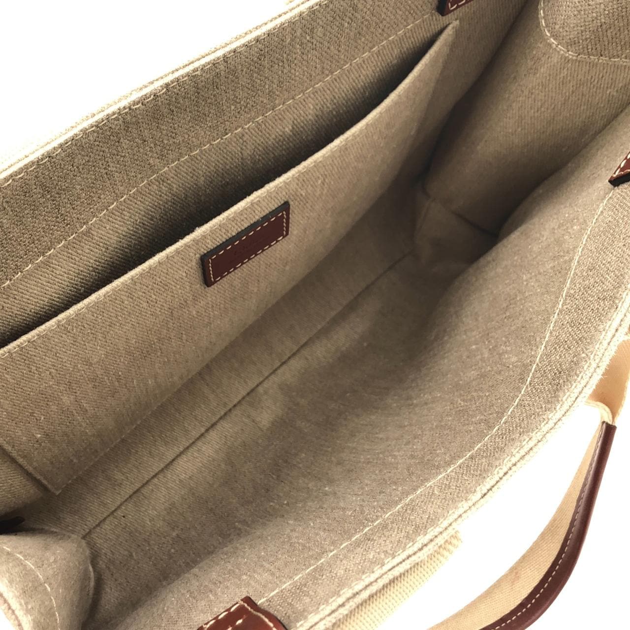 クロエ ウッディー ミディアム トート CHC22AS383 I26 バッグ