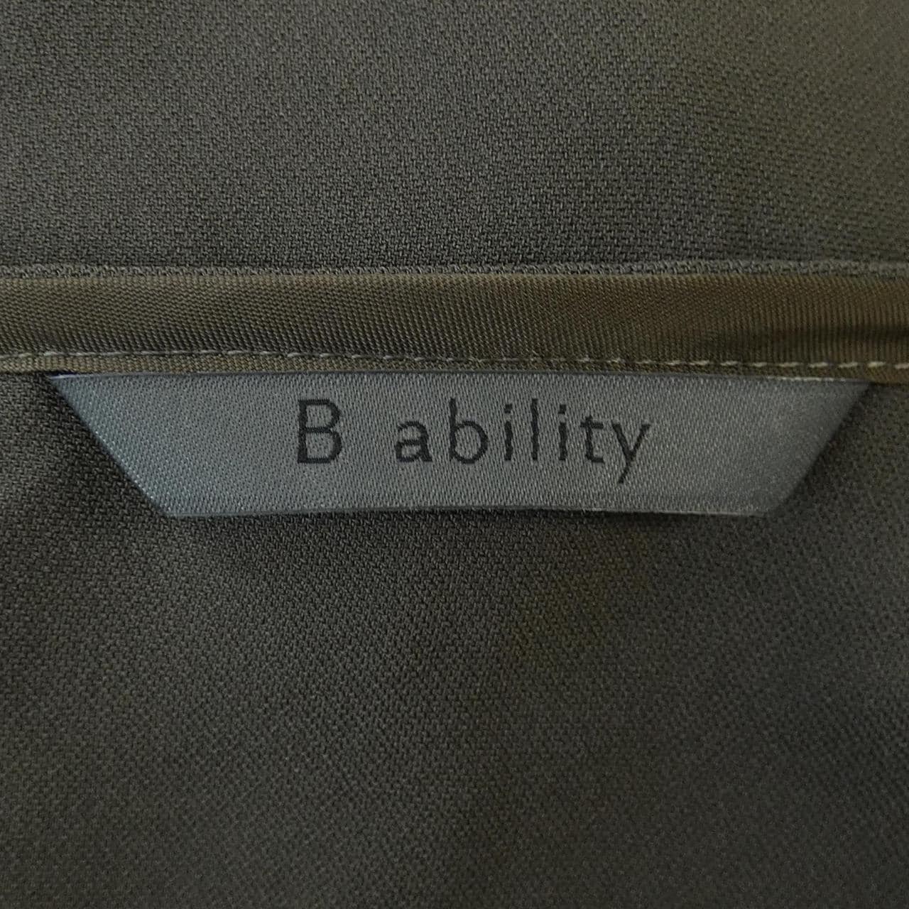 ビーアビリティ B ability トップス