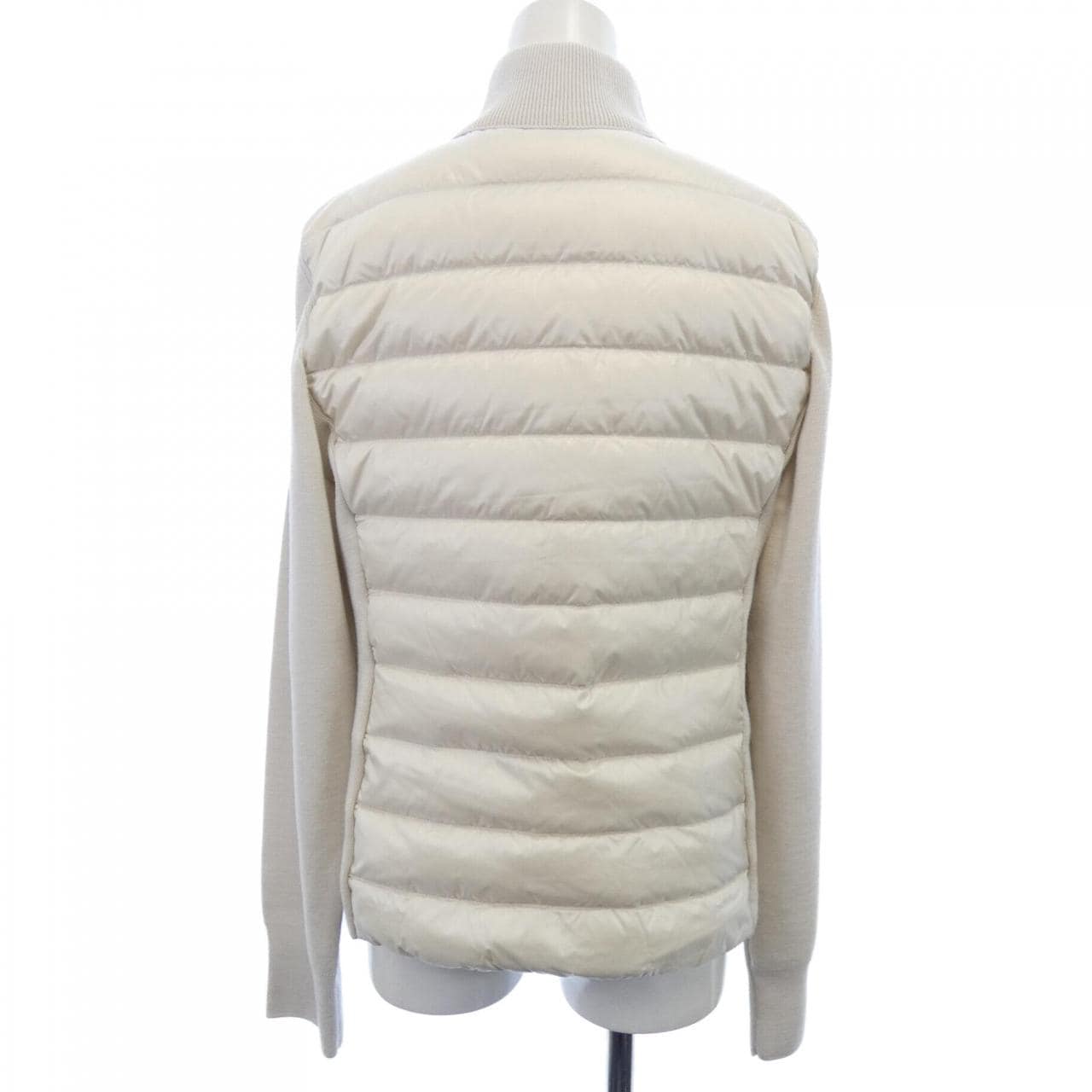 モンクレール MONCLER 20939B00023 ダウンジャケット