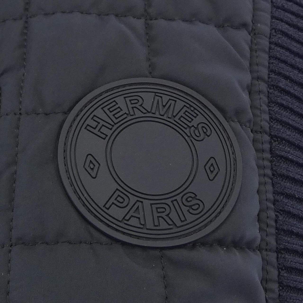 エルメス HERMES BOMBERS SANS MANCHES 5H0160DQ ベスト