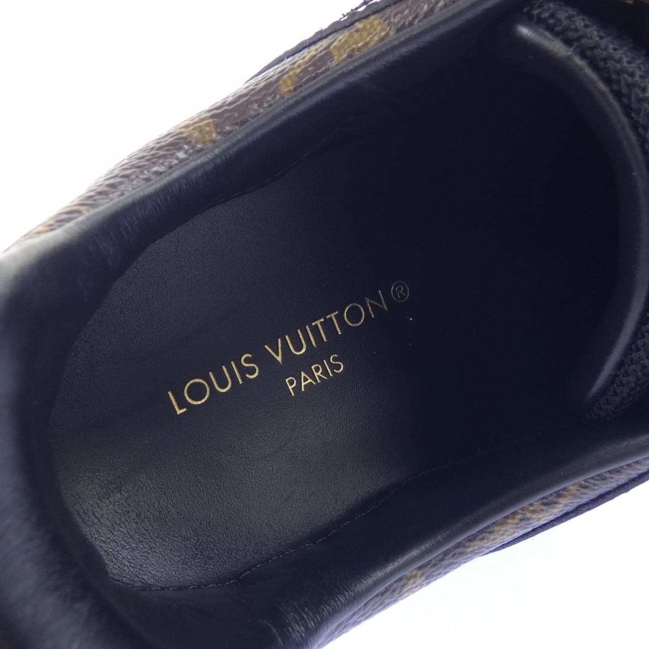 ルイヴィトン LOUIS VUITTON ランアウェイライン スニーカー