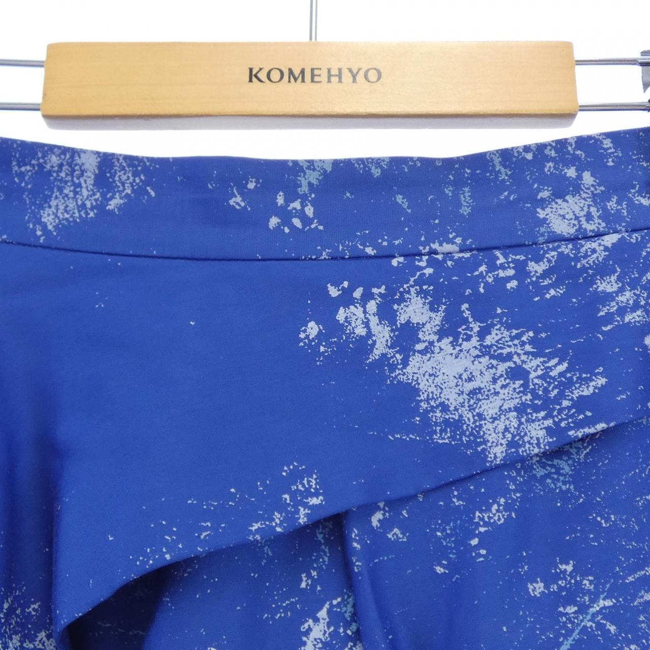 ヴィヴィアンウエストウッドレッド Vivienne Westwood RED LABEL スカート