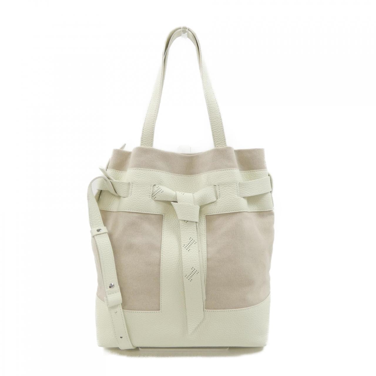 イアクッチ IACUCCI BAG