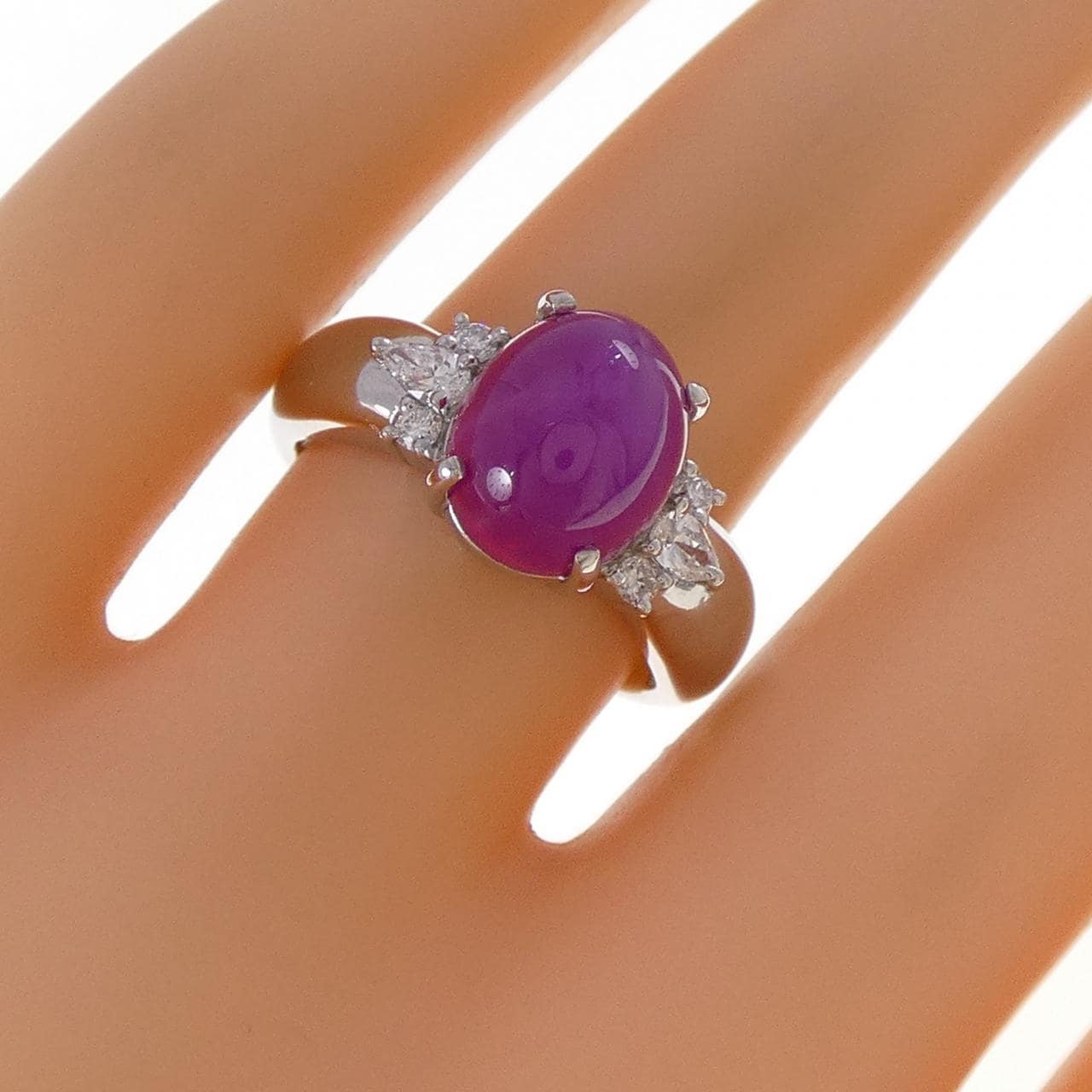 クレサンベール 合成スタールビー リング 3.60CT