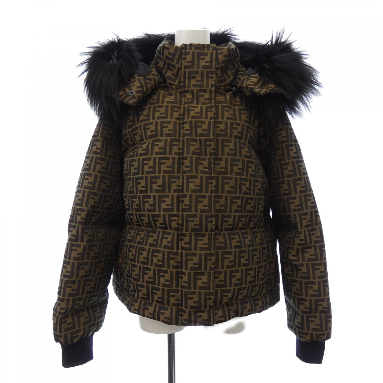 フェンディ FENDI ダウンジャケット