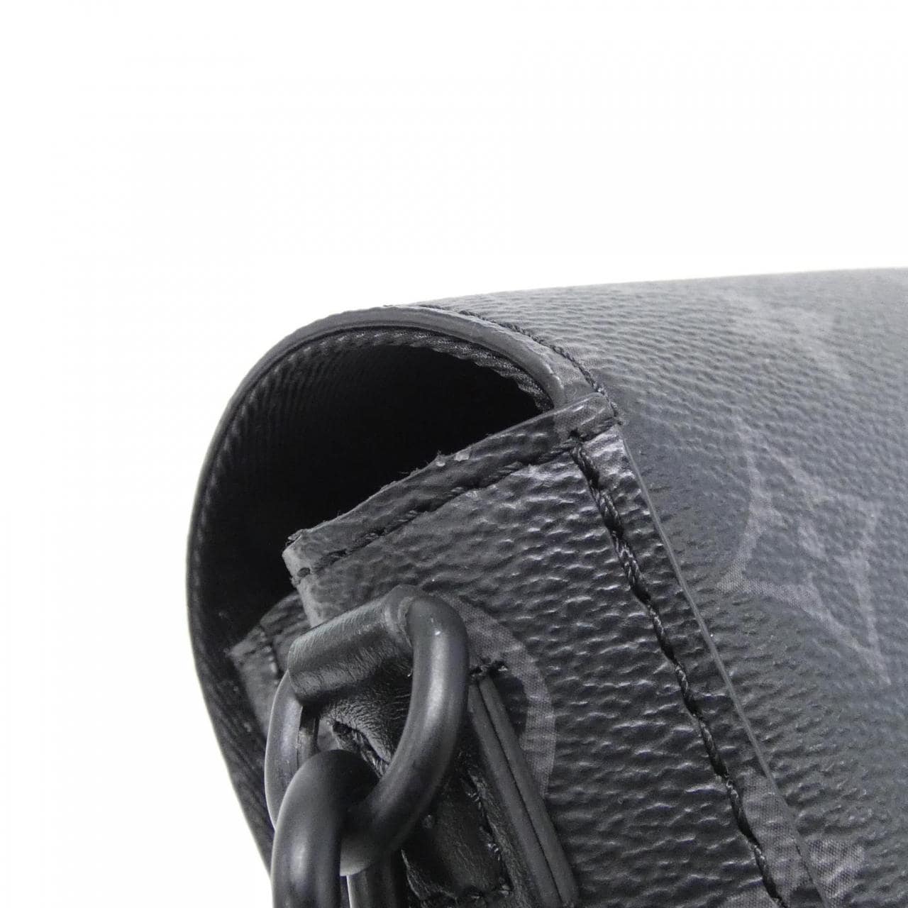 ルイヴィトン モノグラム エクリプス Sロック ヴェルティカル ウエアラブル ウォレット M82252 ショルダーバッグ