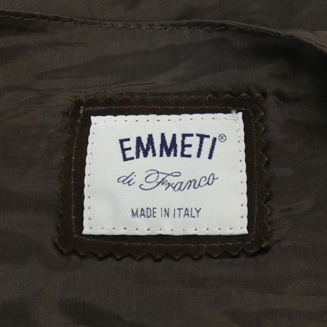 EMMETI马甲