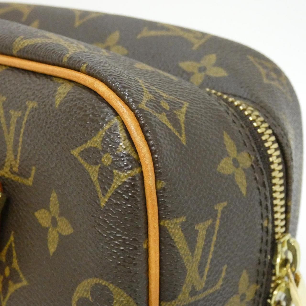 ルイヴィトン モノグラム シテ MM M51182 ショルダーバッグ