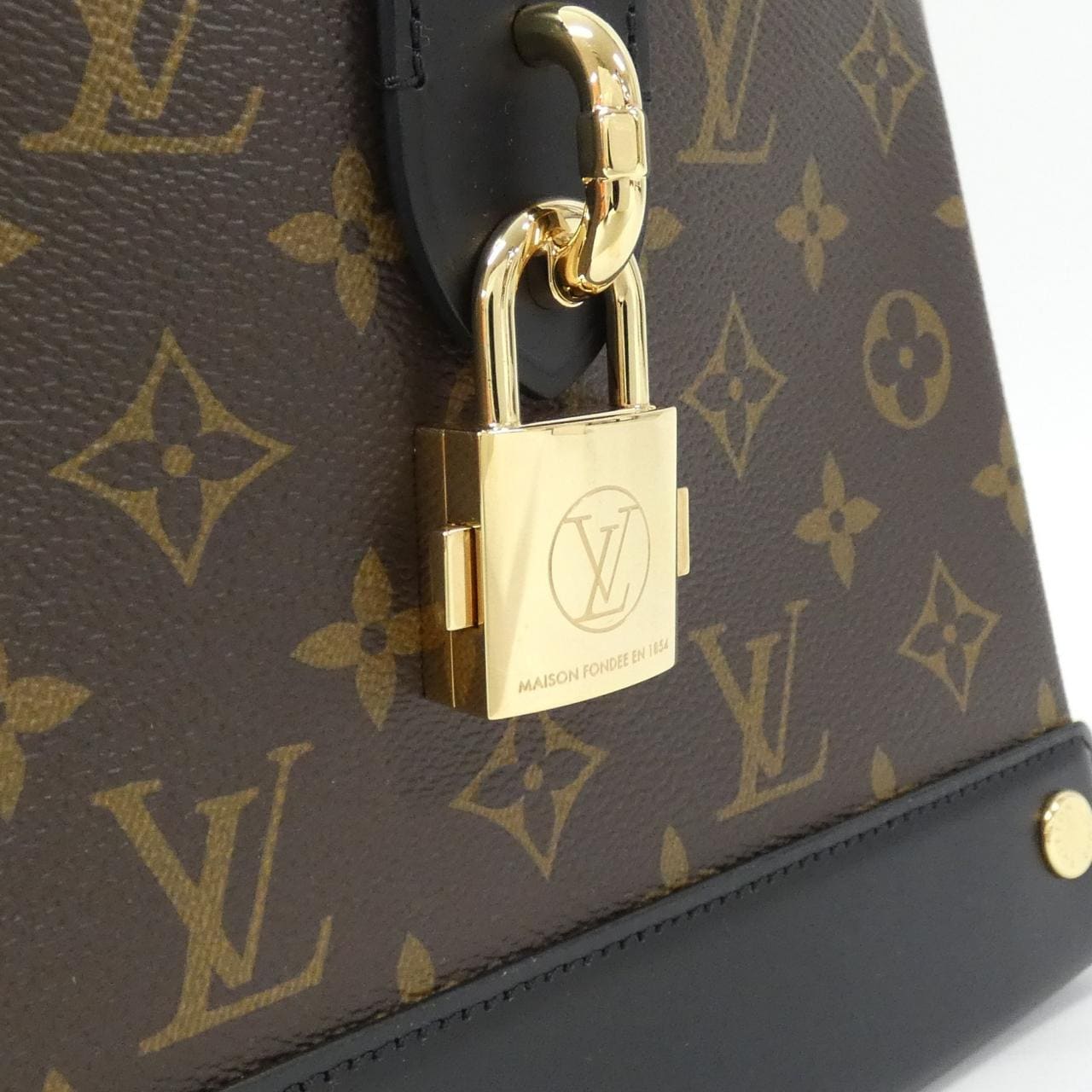 LOUIS VUITTON Monogram Reverse便當盒 PM M43517 包