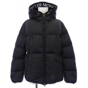 モンクレール MONCLER ダウンジャケット