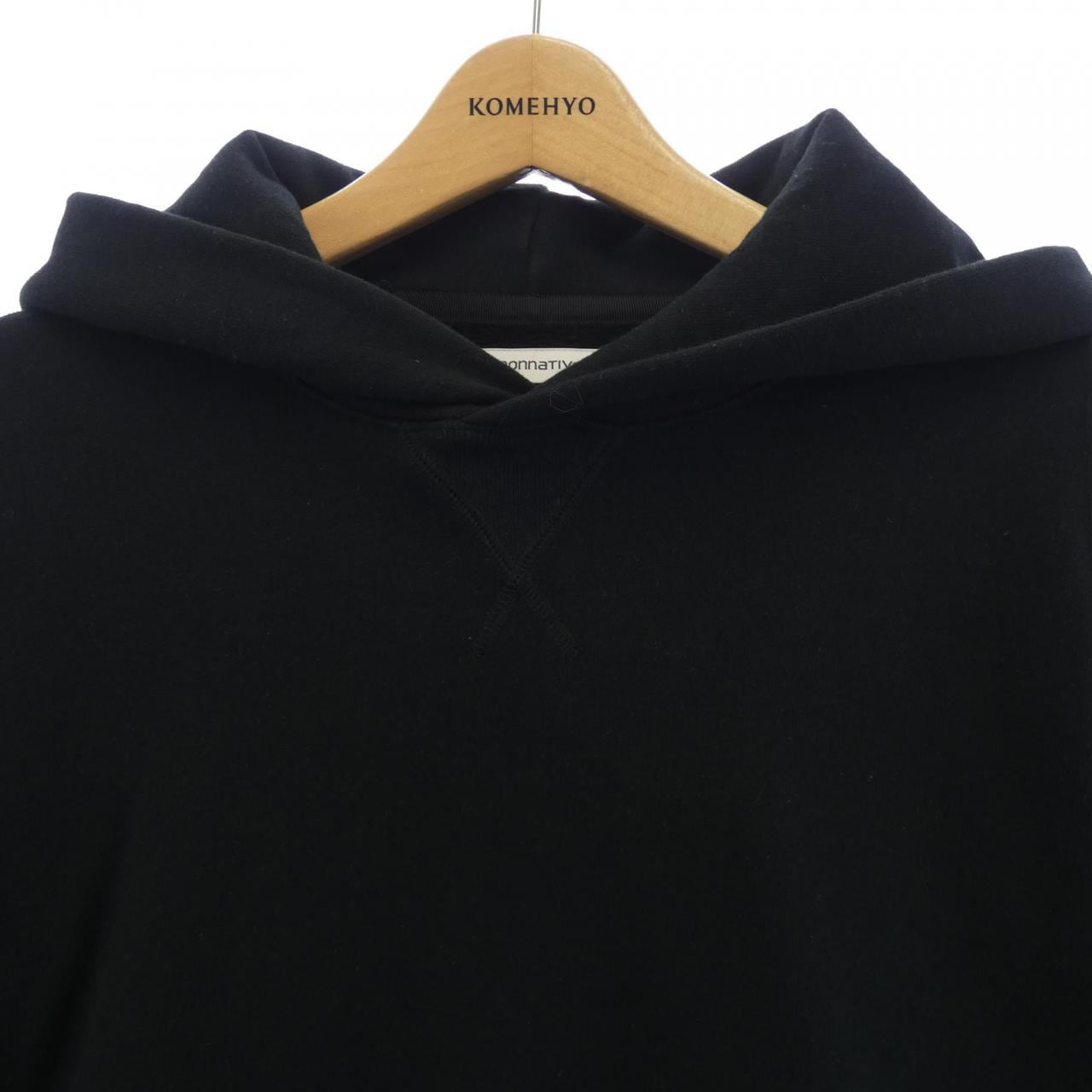 ノンネイティブ NONNATIVE パーカー