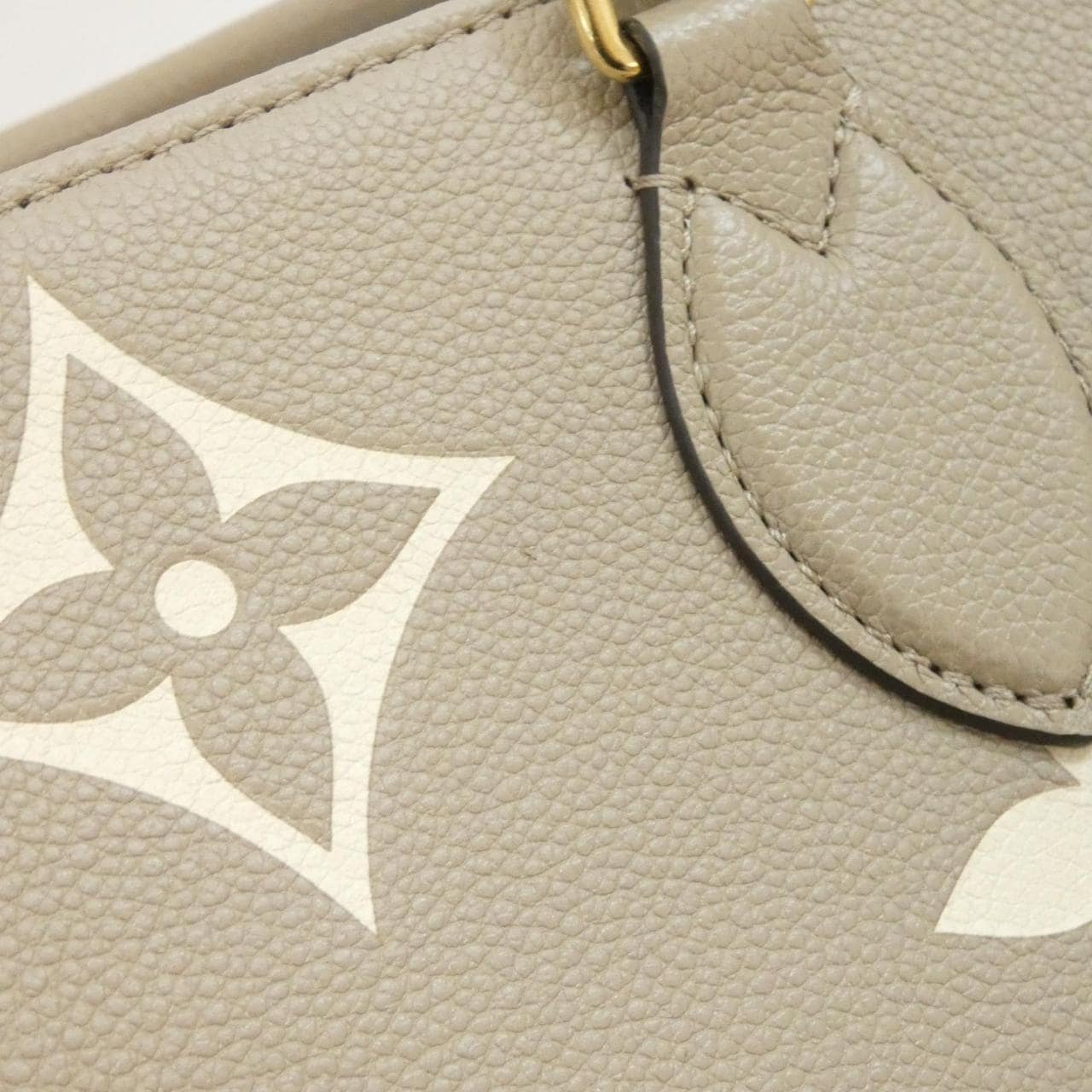 ルイヴィトン バイカラー モノグラム アンプラント オンザゴー MM M45494 バッグ