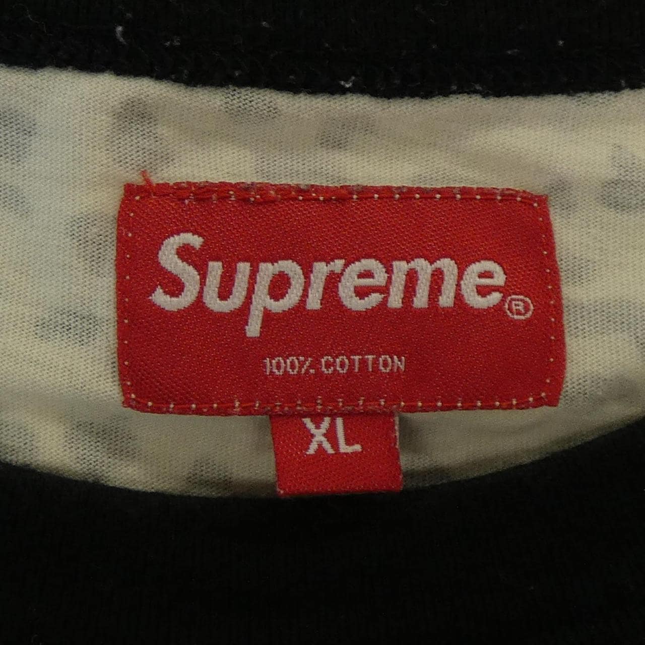 シュプリーム SUPREME Leopard Pocket Tシャツ