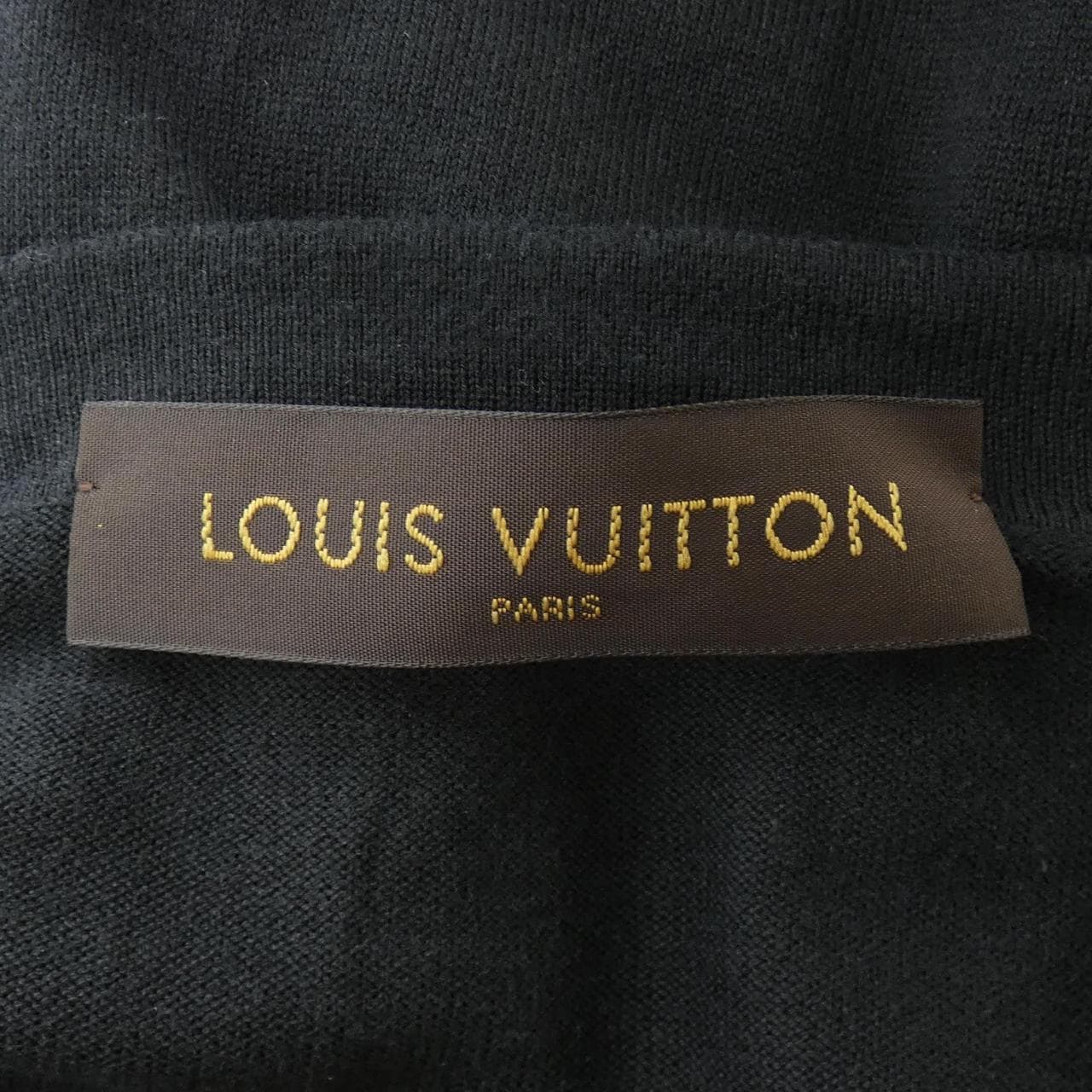 ルイヴィトン LOUIS VUITTON HAN49WMM5 カーディガン