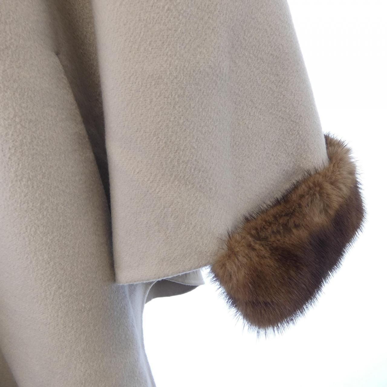 ロロピアーナ Loro Piana ケープ