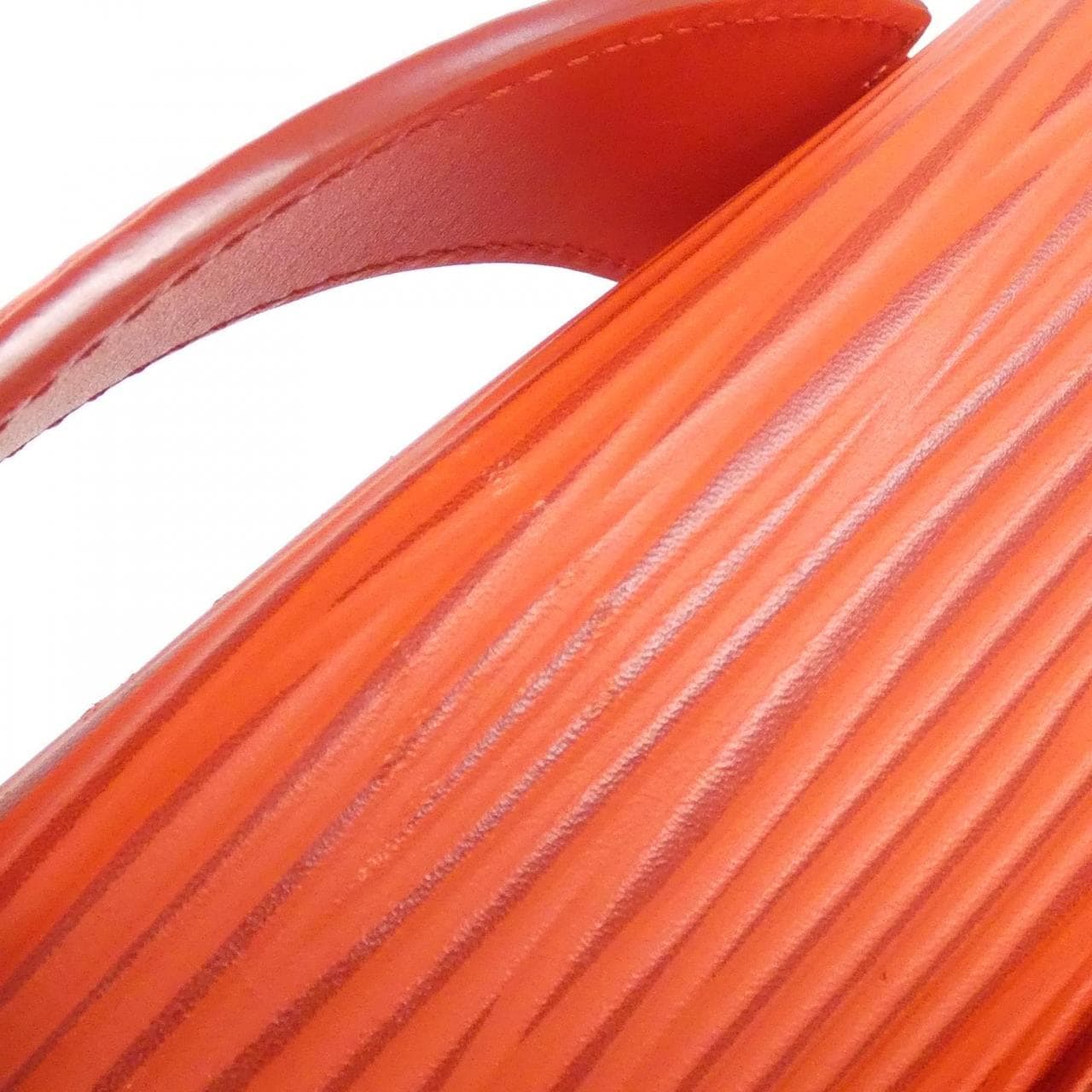 ルイヴィトン エピ XL モンソー ディストーテッド M23784 バッグ