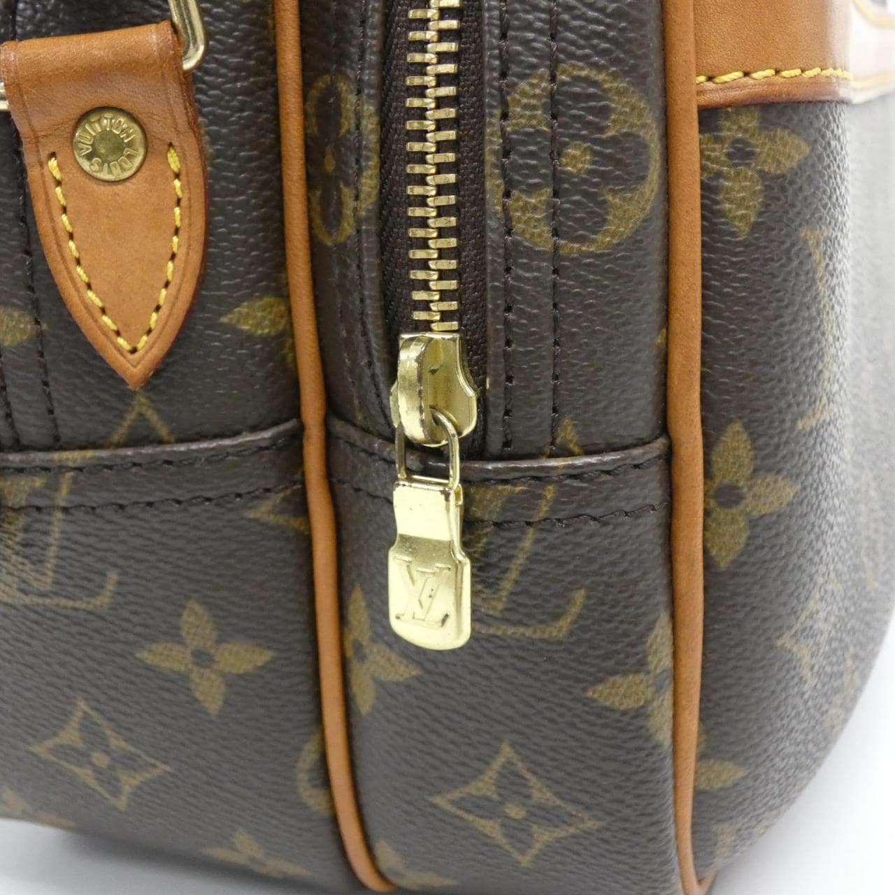 LOUIS VUITTON Monogram Reporter 28 公分 M45254 單肩包