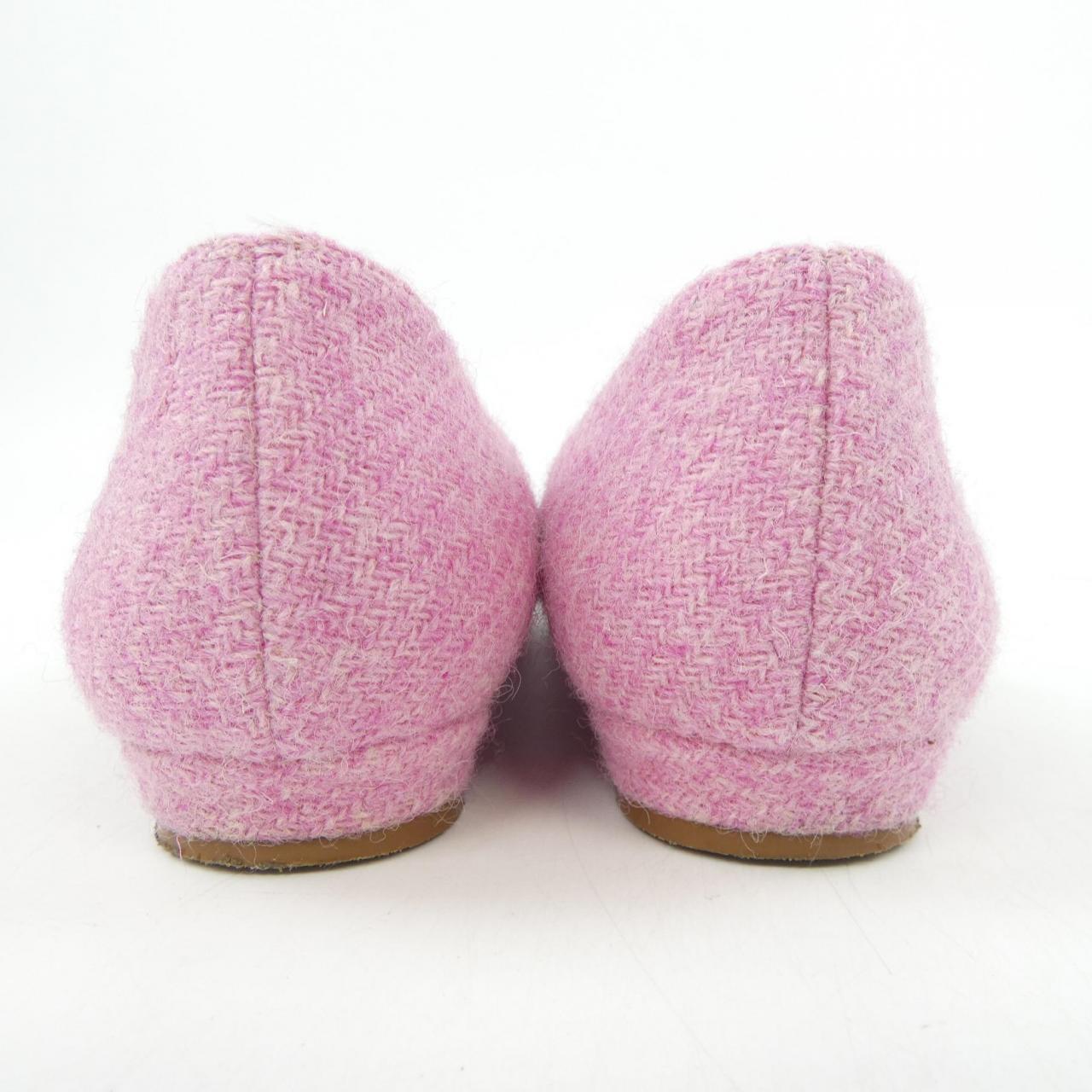 マノロブラニク MANOLO BLAHNIK HANGISI フラットシューズ