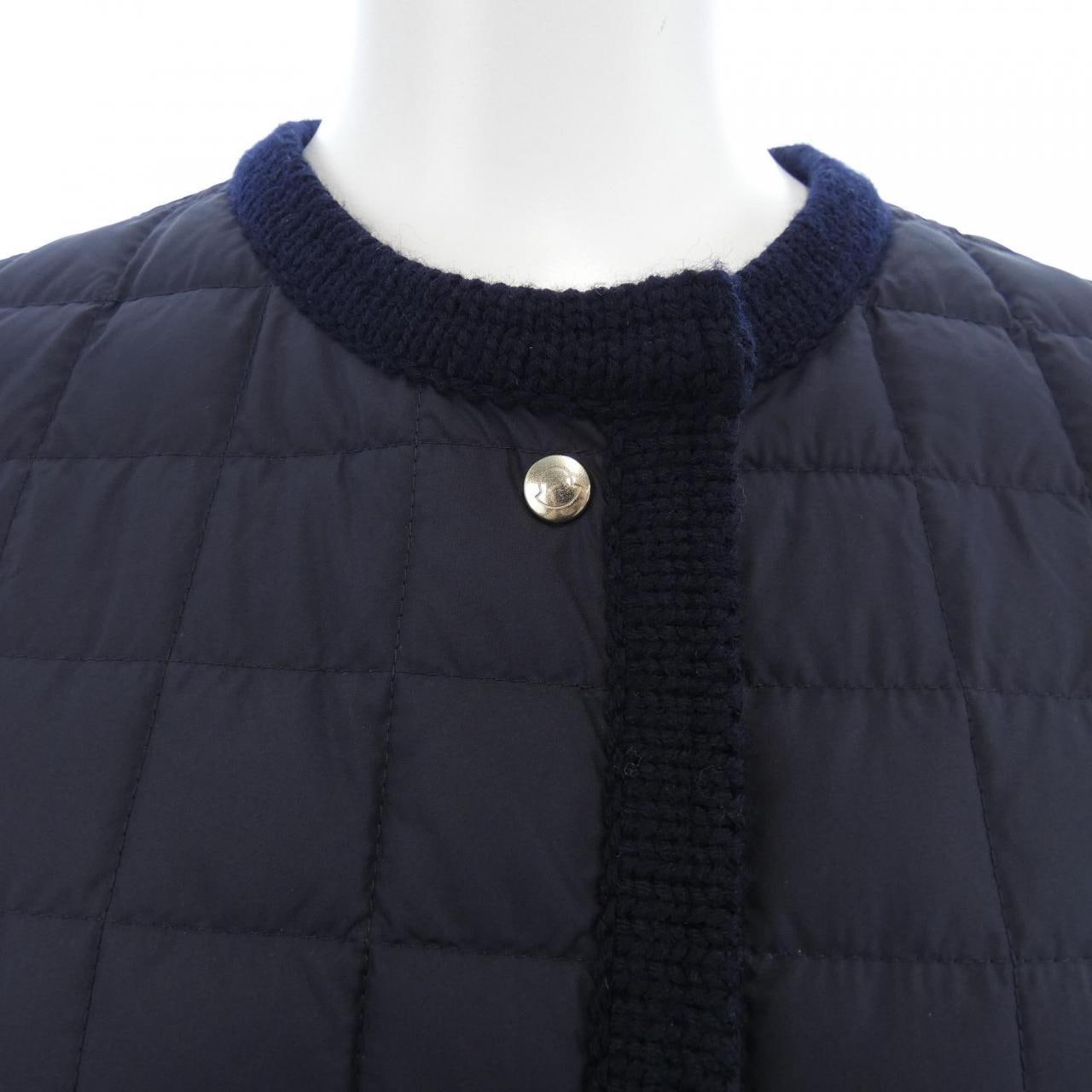 モンクレール MONCLER 10939B00012 ダウンコート