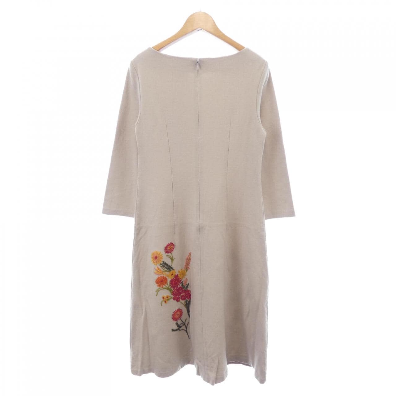 シビラ Sybilla GBPAK-23590 ワンピース