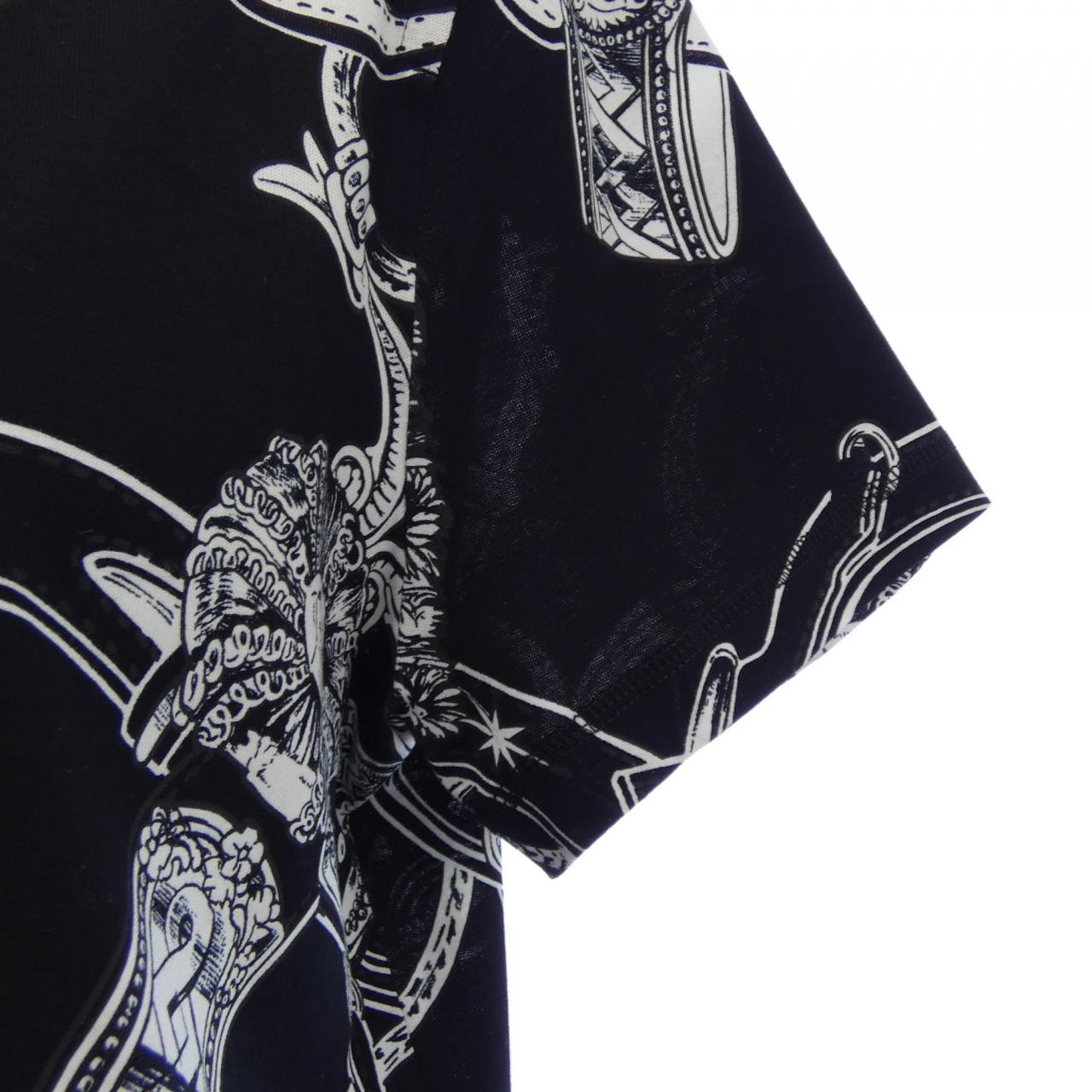 エルメス HERMES Tシャツ