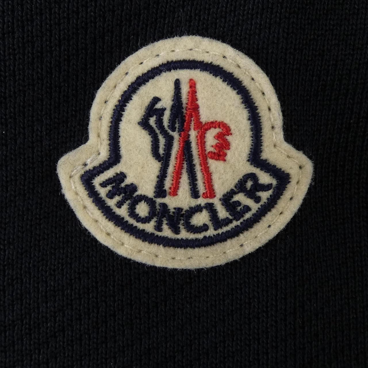 【新品】モンクレール MONCLER 20938G00017 89BG6 ダウンジャケット