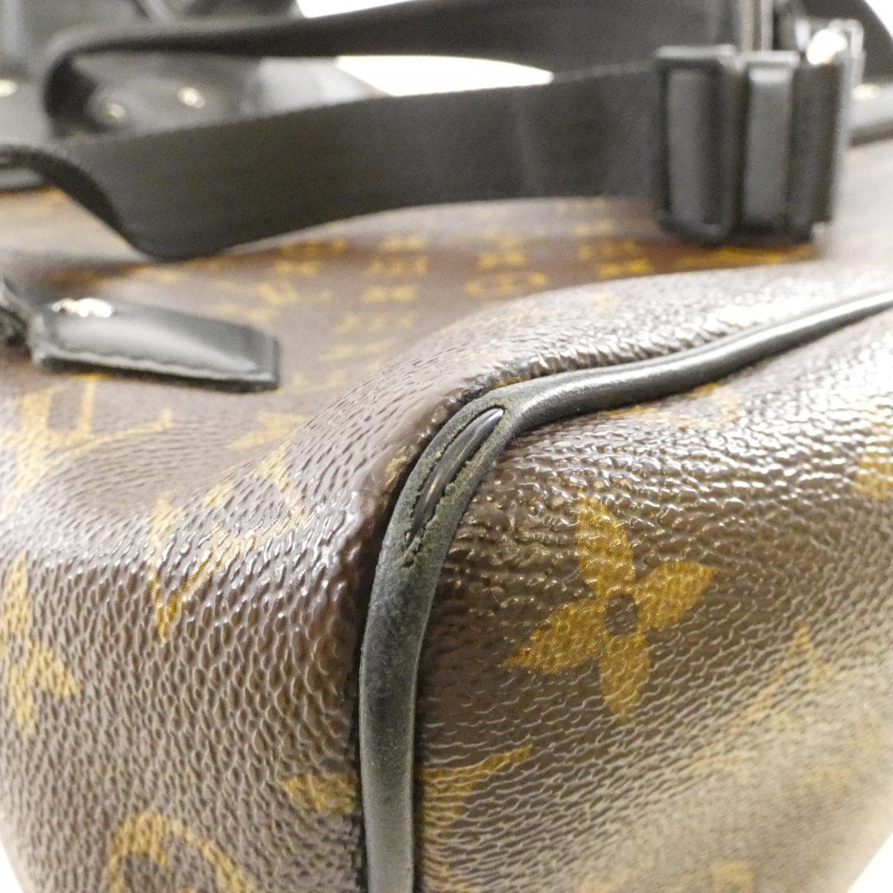 ルイヴィトン モノグラム マカサー パルク M40637 リュックサック