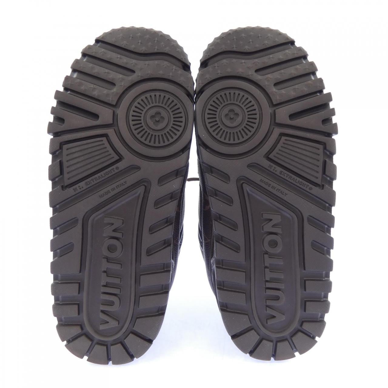 ルイヴィトン LOUIS VUITTON LVトレイナーマキシ スニーカー